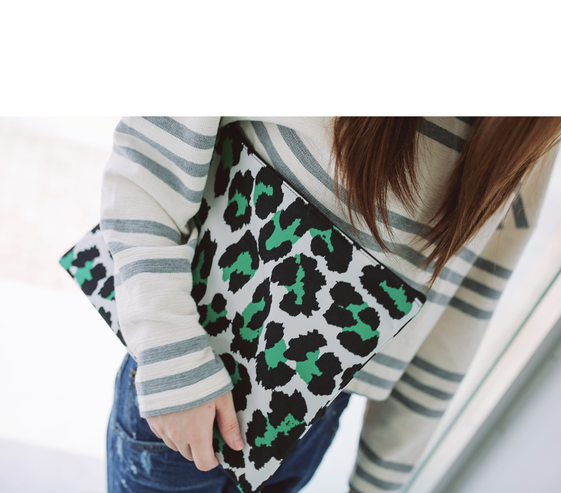 green leopard pouch|coii