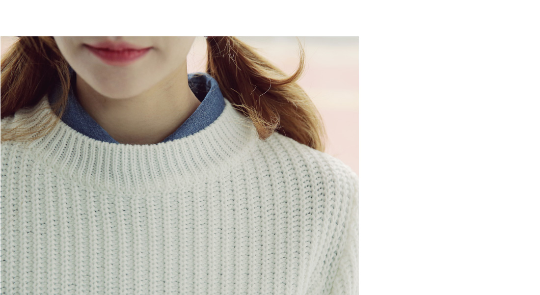 mini slit cropped knit|